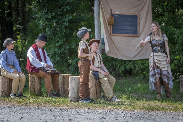 Szenenfoto „Das Geheimnis von Bielvalley“, SandsteinSpiele 2026, Foto 51